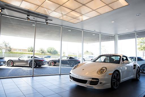 Porsche dealer Chula Vista