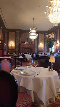Atmosphère du Restaurant Le Côté Royal à Deauville - n°6