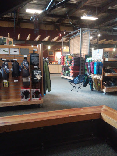 Camping Store «REI», reviews and photos, 7810 N Blackstone Ave, Fresno, CA 93720, USA