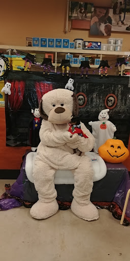 Pet Supply Store «PetSmart», reviews and photos, 42 Southgate Square, Colonial Heights, VA 23834, USA