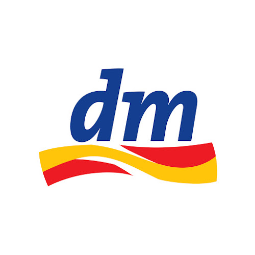 dm-drogerie markt Kft. - Dunaújváros