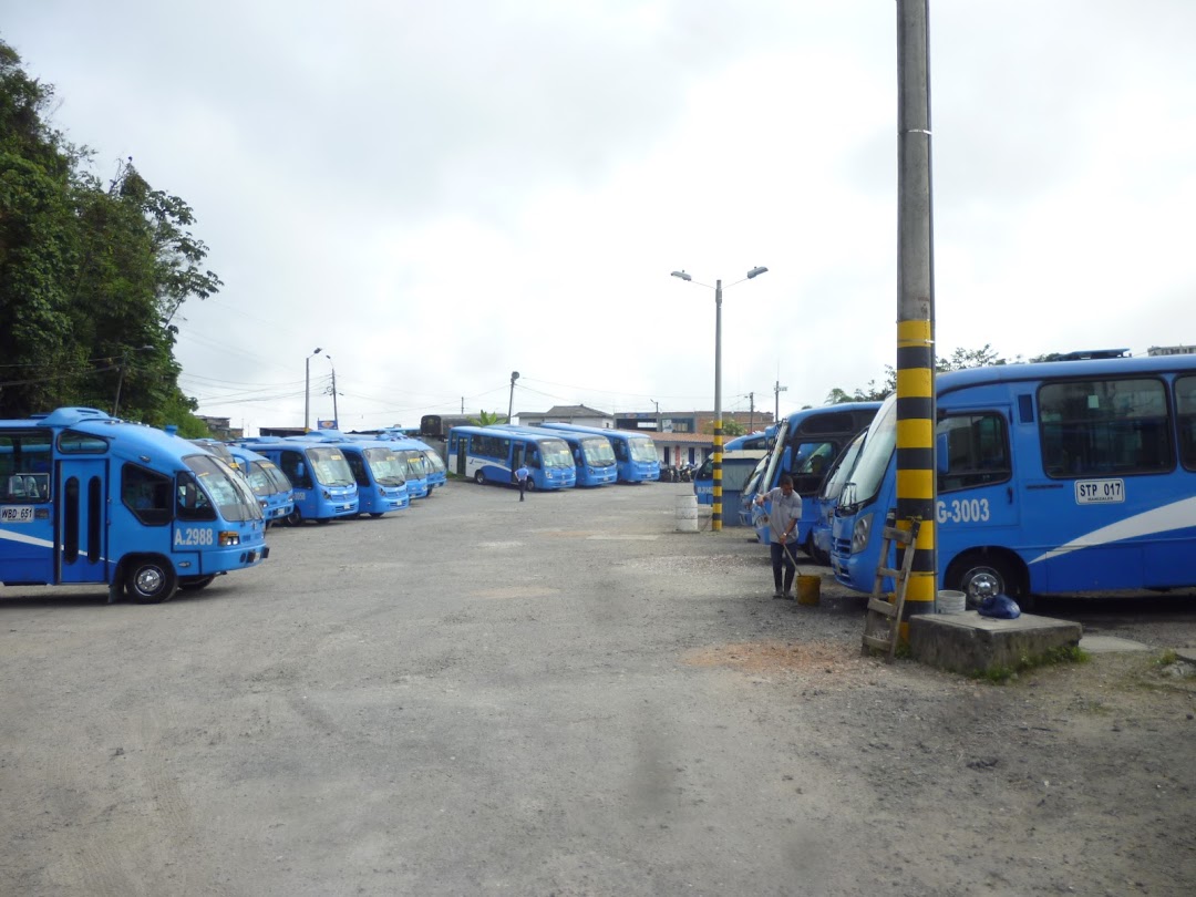 Socobuses control Villa Pilar