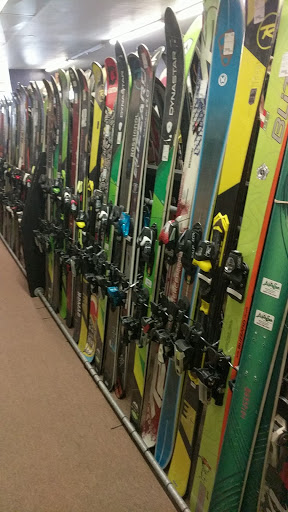 Consignment Shop «Mountain Equipment Recyclers», reviews and photos, 1024 S Tejon St, Colorado Springs, CO 80903, USA