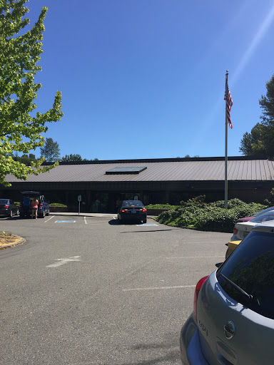 Post Office «United States Postal Service», reviews and photos, 721 4th Ave, Kirkland, WA 98033, USA