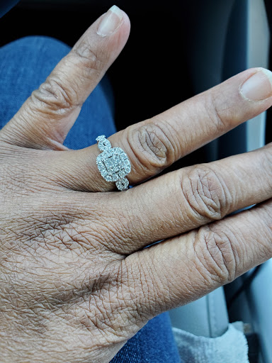 Jeweler «REEDS Jewelers», reviews and photos, 7000 Arundel Mills Cir #473, Hanover, MD 21076, USA