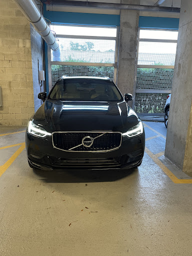 Car Dealer «Volvo of Tampa», reviews and photos, 6008 N Dale Mabry Hwy, Tampa, FL 33614, USA