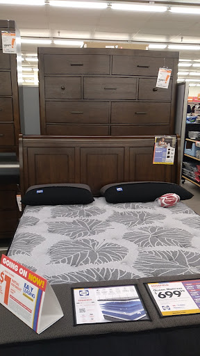 Discount Store «Big Lots», reviews and photos, 34 Great Teays Blvd, Scott Depot, WV 25560, USA