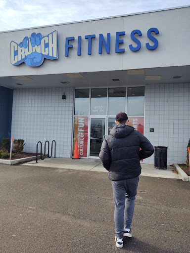 Health Club «Crunch - Hamburg», reviews and photos, 4950 Camp Rd, Hamburg, NY 14075, USA