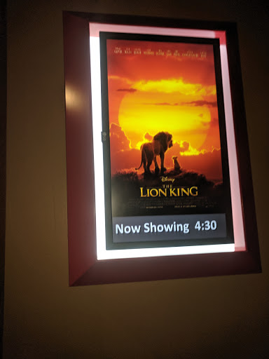 Movie Theater «United Artists Farmingdale 10», reviews and photos, 20 Michael Ave, Farmingdale, NY 11735, USA