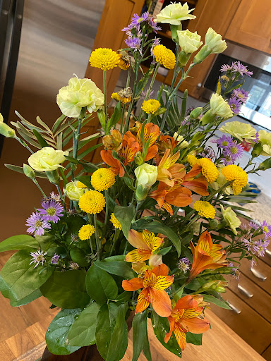 Florist «Candlelight Floral & Gifts», reviews and photos, 850 Lake St E, Wayzata, MN 55391, USA