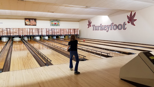 Bowling Alley «Turkeyfoot Lanes», reviews and photos, 3911 S Main St, Akron, OH 44319, USA