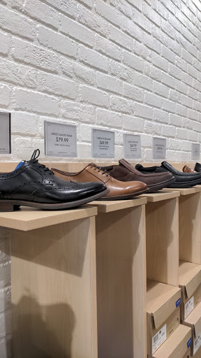 Shoe Store «DSW Designer Shoe Warehouse», reviews and photos, 7639 Academy Blvd N, Colorado Springs, CO 80920, USA