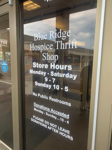 Thrift Store «Blue Ridge Hospice: Thrift Store», reviews and photos, 449 South St, Front Royal, VA 22630, USA