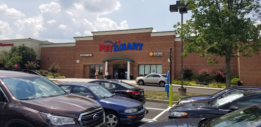 Pet Supply Store «PetSmart», reviews and photos, 145 Witchwood Dr, North Wales, PA 19454, USA