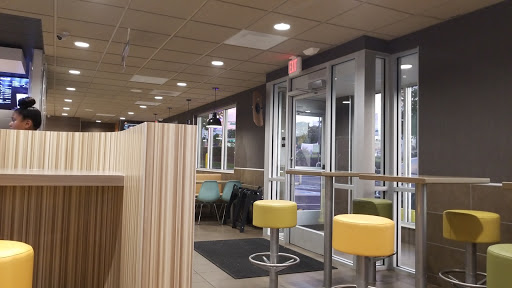 Shopping Mall «Capital Plaza», reviews and photos, Annapolis Rd, Hyattsville, MD 20784, USA