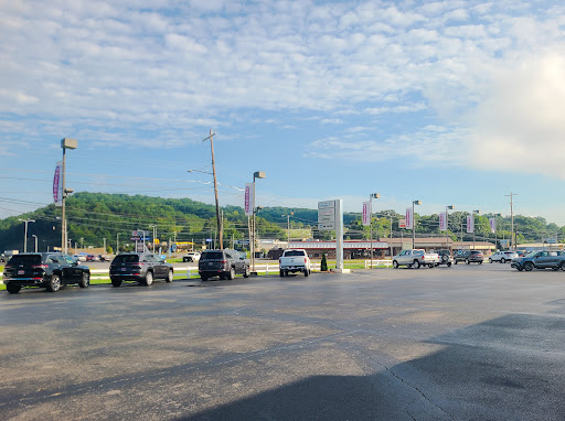 Car Dealer «Basswood Chrysler Dodge Jeep Ram», reviews and photos, 1107 Gault Ave S, Fort Payne, AL 35967, USA