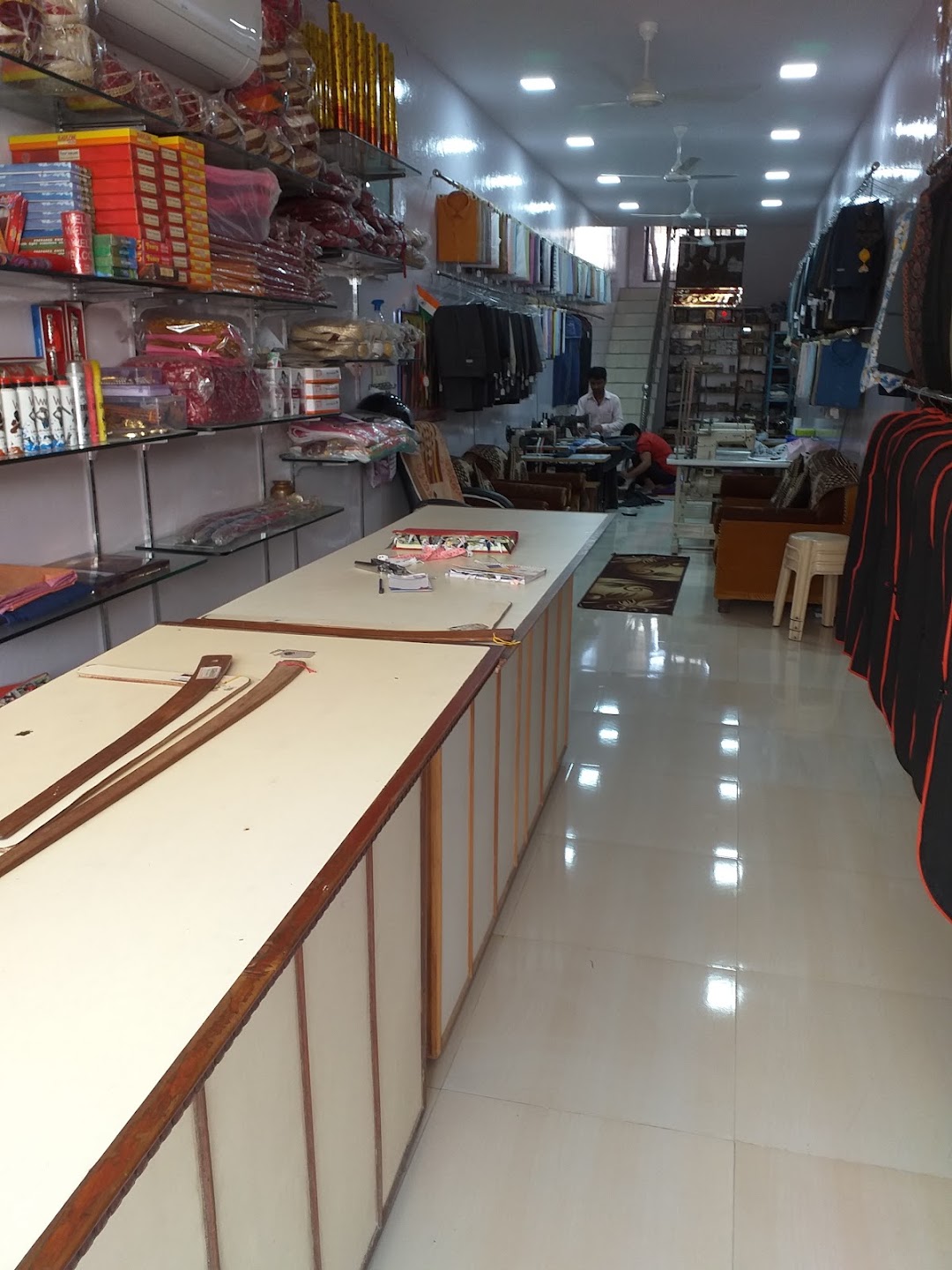 Standard Tailors