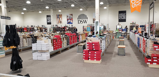 Shopping Mall «Wolf Ranch Town Center», reviews and photos, 1015 W University Ave, Georgetown, TX 78628, USA