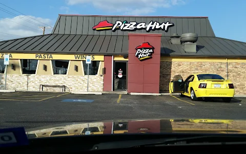 Pizza Hut image