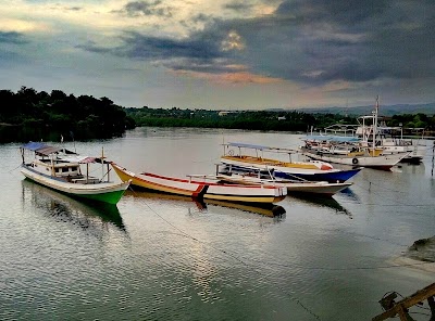 Photos of pelabuhan waingapu