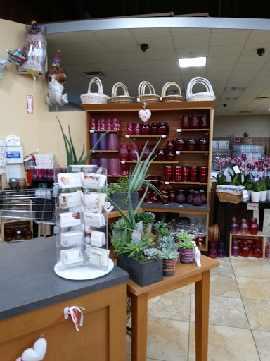 Supermarket «Giant Eagle Supermarket», reviews and photos, 1201 Mentor Ave, Painesville, OH 44077, USA