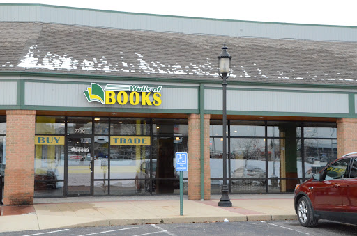 Book Store «Walls of Books», reviews and photos, 7739 Tylers Pl Blvd, West Chester Township, OH 45069, USA