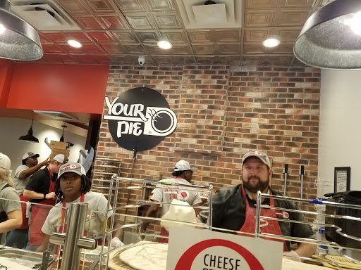 Shopping Mall «Cary Village Square Shopping Center», reviews and photos, 657 Cary Towne Blvd, Cary, NC 27511, USA