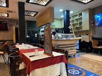 Atmosphère du Restaurant tunisien La Goulette Zmen KB à Le Kremlin-Bicêtre - n°4