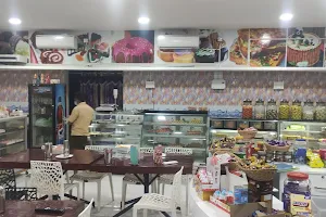 PM PASTRIES Hotel and Restaurant image