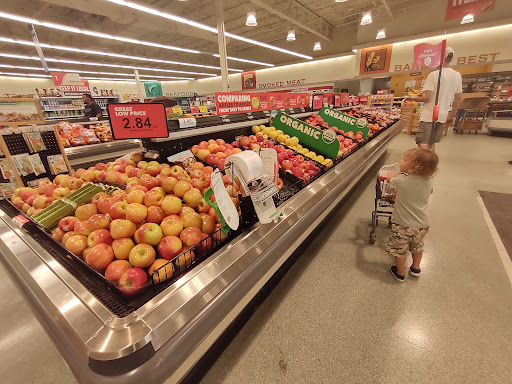 Grocery Store «Schnucks», reviews and photos, 1750 Bradford Ln, Normal, IL 61761, USA