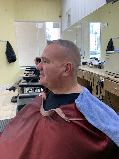 Barber Shop «Old Town Barber Shop», reviews and photos, 222 N Lee St # 2, Alexandria, VA 22314, USA