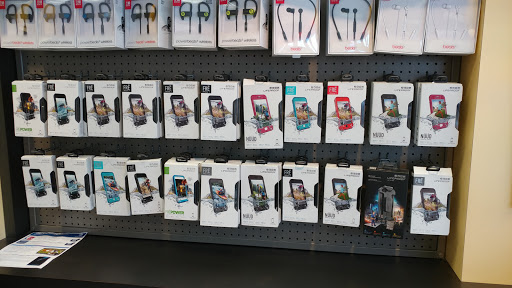 Cell Phone Store «AT&T», reviews and photos, 584 Main Ave, Norwalk, CT 06851, USA