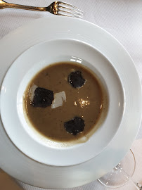 Soupe du Restaurant gastronomique Restaurant Guy Savoy à Paris - n°13