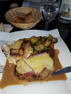 Le Wagon Restaurant à Montagnat
