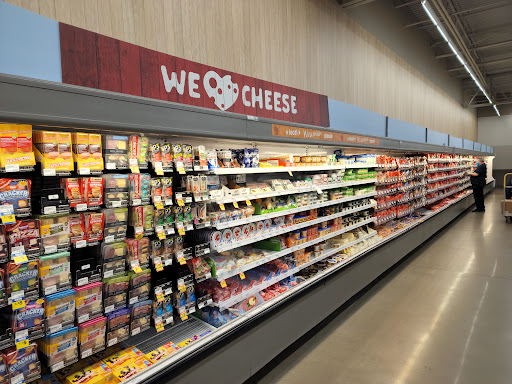 Grocery Store «Meijer», reviews and photos, 7701 Green Bay Rd, Kenosha, WI 53142, USA