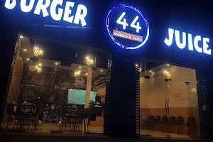 44 BURGER & JUICE image