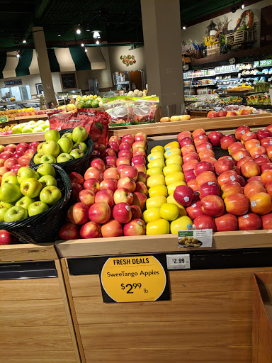 Grocery Store «The Fresh Market», reviews and photos, 32 Chestnut Ridge Rd, Montvale, NJ 07645, USA