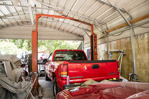 Auto Body Shop «Auto Body Unlimited», reviews and photos, 521 19th St E, Bradenton, FL 34208, USA