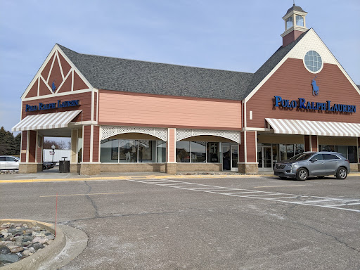 Department Store «Walmart Supercenter», reviews and photos, 3850 E Grand River Ave, Howell, MI 48843, USA