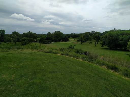 Golf Course «Downers Grove Golf Club», reviews and photos, 2420 Haddow Ave, Downers Grove, IL 60515, USA