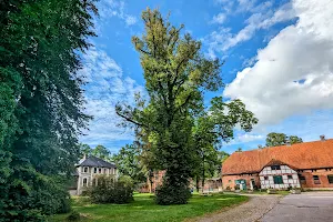 Klostergut Burgsittensen image