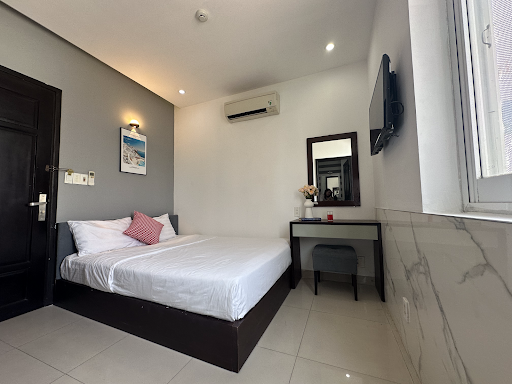 Hanoi Blue Beach Hotel