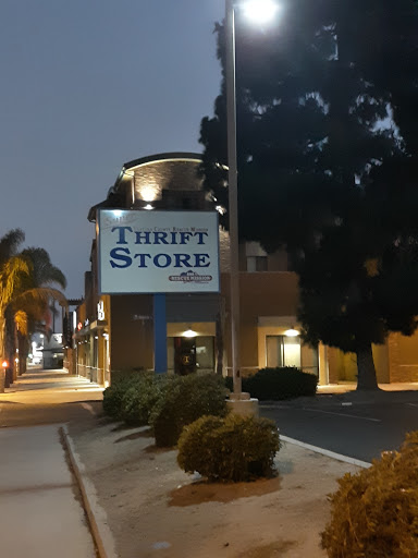 Thrift Store «Super Thrift Store», reviews and photos, 815 N Oxnard Blvd, Oxnard, CA 93030, USA