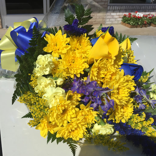 Florist «Steins at Sunset Florist», reviews and photos, 1002 Sunset Rd, Burlington, NJ 08016, USA