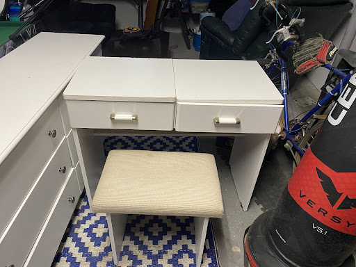 Used Furniture Store «East Bay Consignment», reviews and photos, 656 Metacom Ave, Warren, RI 02885, USA