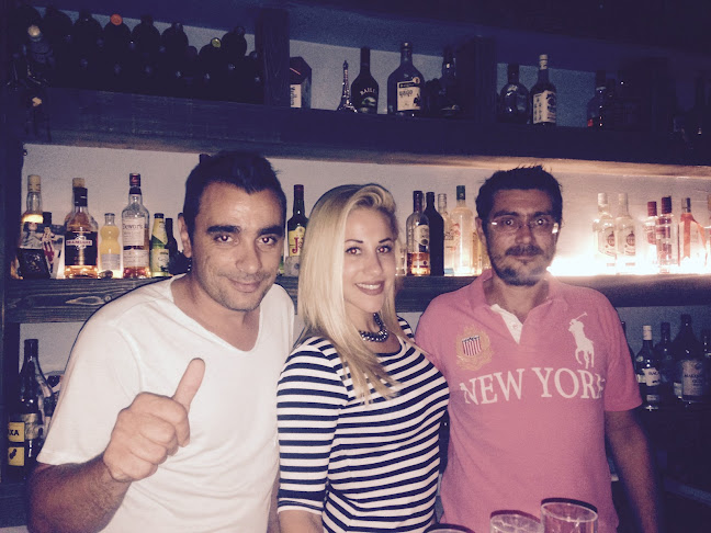 Alex Cafe Bar - Νυχτερινό κέντρο