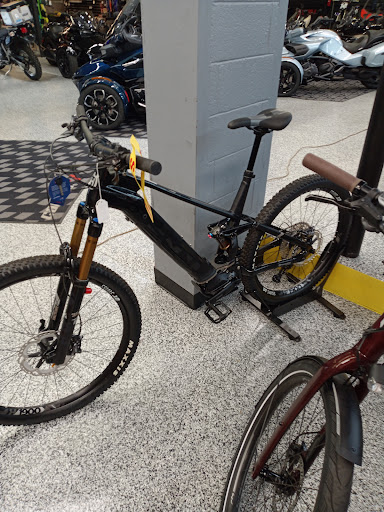 Motorcycle Dealer «G-Force Powersports of Boulder», reviews and photos, 1880 55th St, Boulder, CO 80301, USA