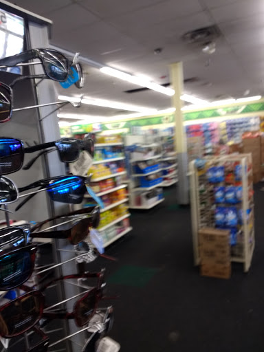 Dollar Store «Dollar Tree», reviews and photos, 32311 John R Rd, Madison Heights, MI 48071, USA