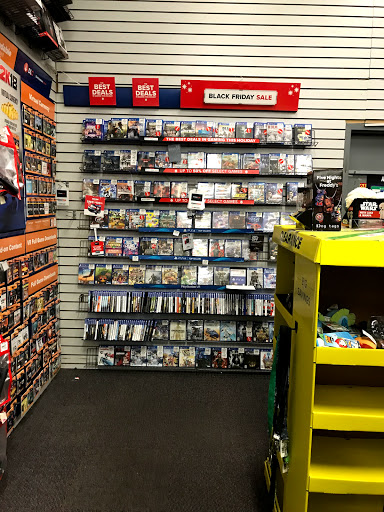 Video Game Store «GameStop», reviews and photos, 3112 Queens Chapel Rd #129, Hyattsville, MD 20782, USA