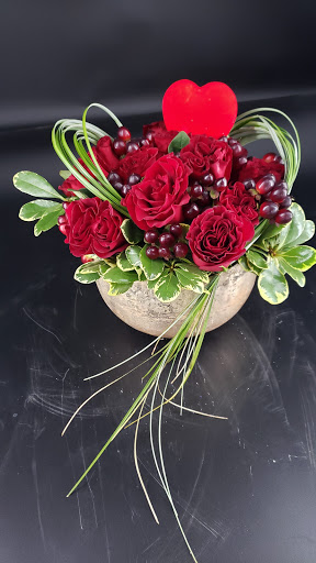 Florist «Tulipia Floral Design», reviews and photos, 7617 Lake St, River Forest, IL 60305, USA